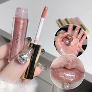 Moisturizing, plump and sparkling lip gloss, water-glossy lip glaze.