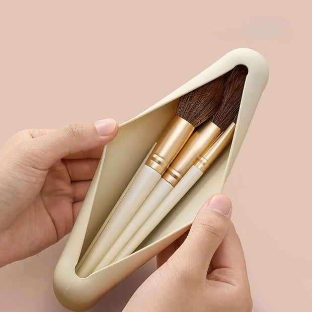 Waterproof silicone travel makeup cosmetic brushes case
